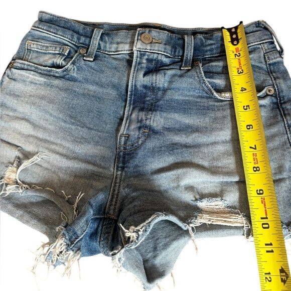 Lucky Brand High Rise Mom Short Distressed Denim Jean Shorts Womens Size 0/25 - Picture 9 of 9